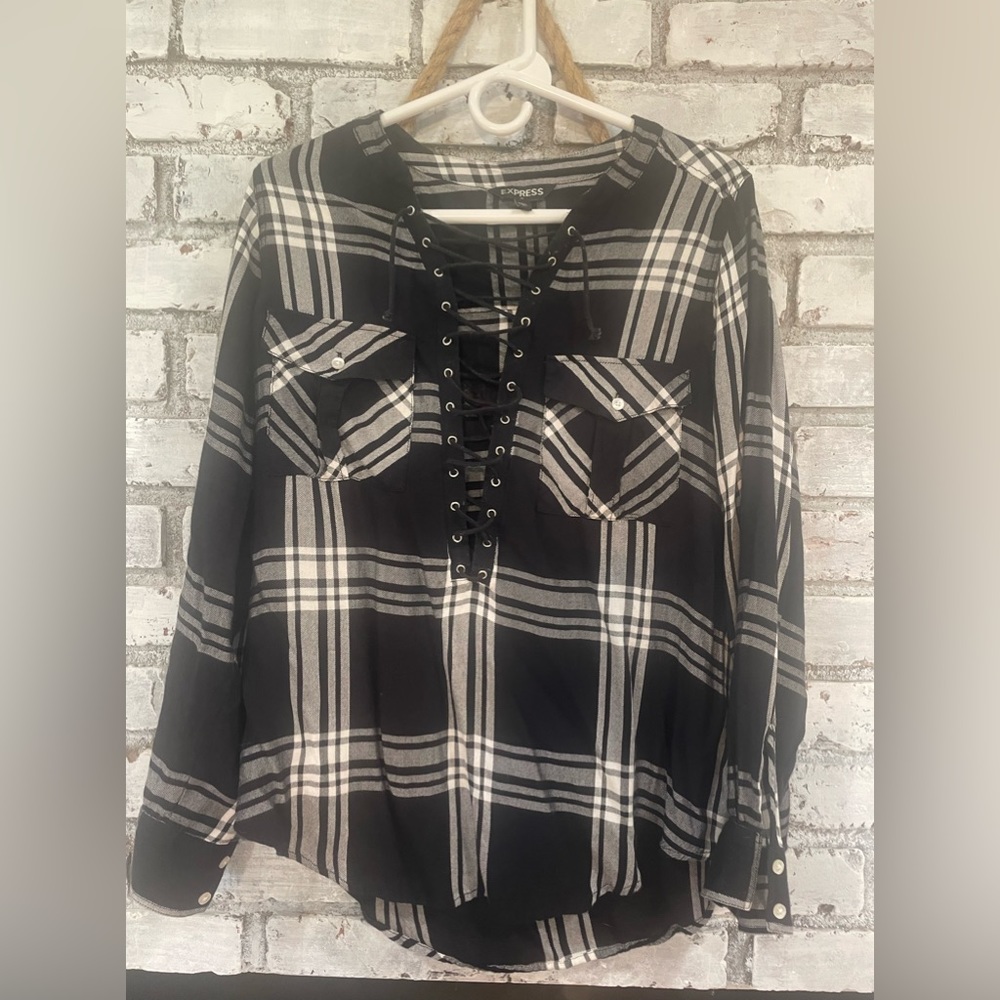 Express, used plaid, cinched cleavage top, soft, size large